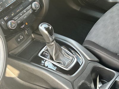 2020 Nissan Rogue Sport SV