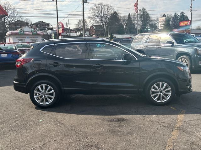 2020 Nissan Rogue Sport SV