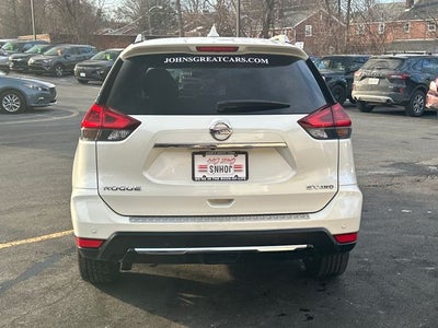 2020 Nissan Rogue SV