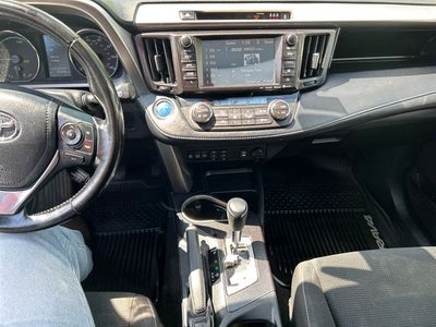 2018 Toyota RAV4 Hybrid XLE