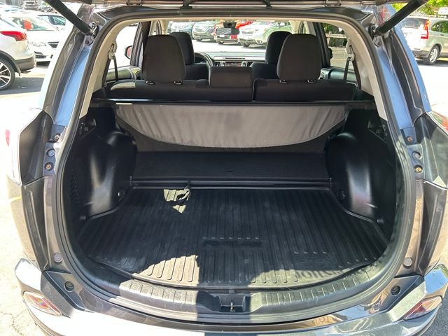 2018 Toyota RAV4 Hybrid XLE