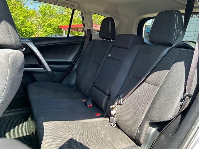 2018 Toyota RAV4 Hybrid XLE