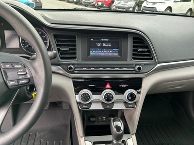2019 Hyundai Elantra SE