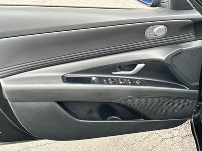 2023 Hyundai Elantra Hybrid Limited