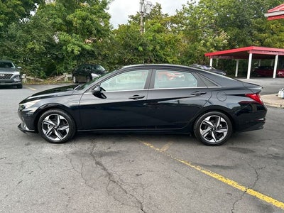 2023 Hyundai Elantra Hybrid Limited