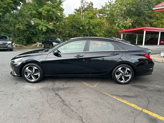 2023 Hyundai Elantra Hybrid Limited