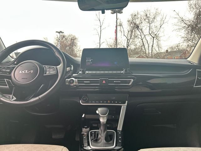 2023 Kia Seltos EX