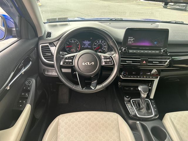2023 Kia Seltos EX