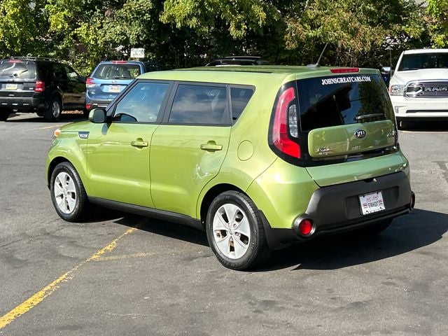 2016 Kia Soul Base