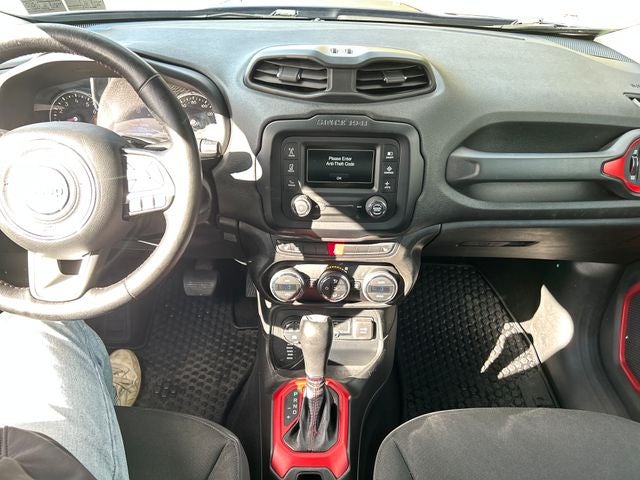 2016 Jeep Renegade Trailhawk