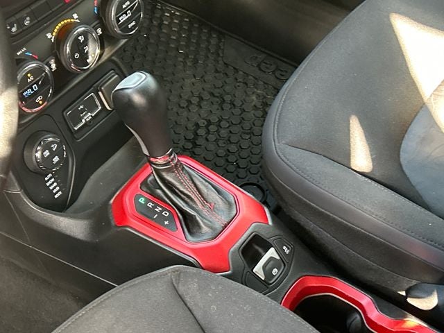 2016 Jeep Renegade Trailhawk