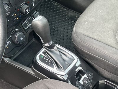2022 Jeep Renegade Altitude